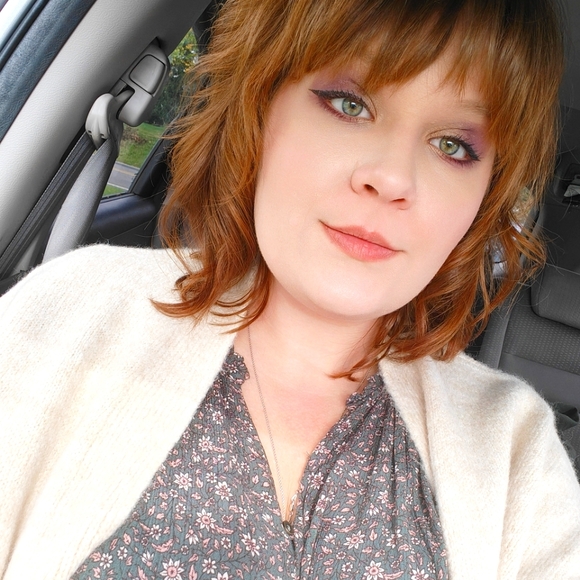 Meet your Posher, Daya - Picture 1 of 1